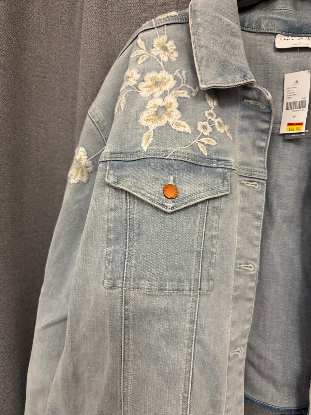 Lane Bryant Light Blue Denim Jacket with White Floral Embroidery - Picture 9 of 15